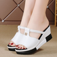 Cutout-plattform Slip-On Wedge-sandaler för kvinnor