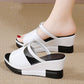 Cutout-plattform Slip-On Wedge-sandaler för kvinnor
