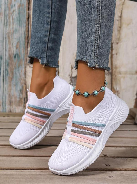 👟 50% RABATT 🌬️ | Mesh Slip-On Sneakers – Andningsbar & Fotvalvsstöd