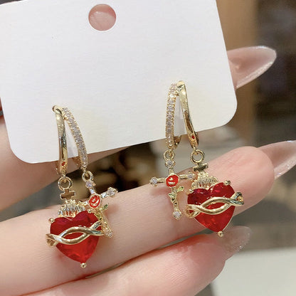 💍 BEGRÄNSAD TID 50% RABATT! ✨ Röda Hjärta & Korsörhängen – Vintageinspirerade, Delikata, Symboliska ✝️