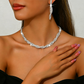 💎Set med halsband och örhängen med glittrande strass och klorformad kedja för kvinnor