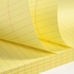 Anteckningsblock med minimalistiskt linjerat papper
